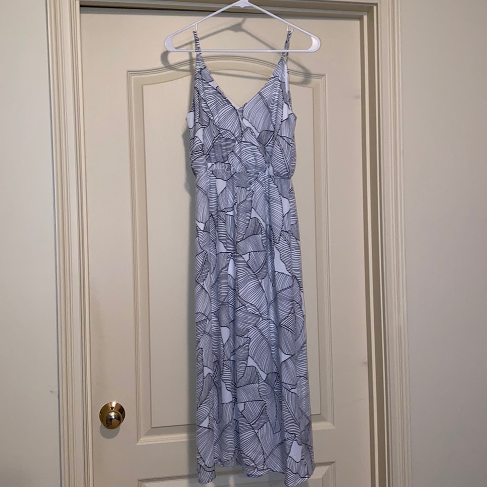NWOT- Sienna Sky Dress